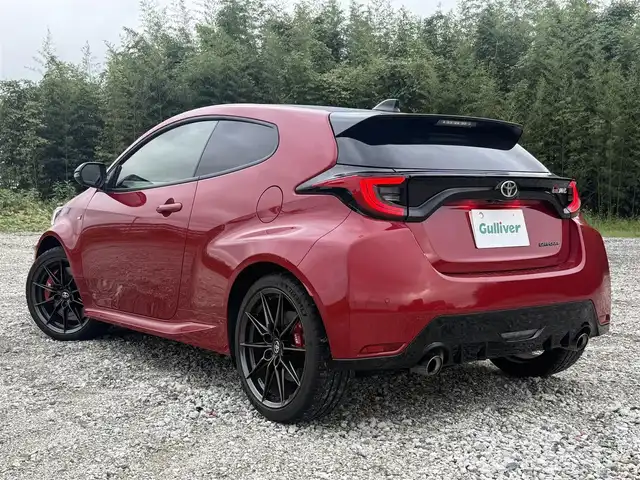 トヨタ ＧＲヤリス RZ ハイパフォーマンス 兵庫県 2023(令5)年 2.4万km エモーショナルレッドⅡ 純正ディスプレイオーディオ/ヘッドアップディスプレイ/バックカメラ/JBLサウンド/ドライブレコーダー/レーダークルコン/ブラインドスポットモニター/ステアリングヒーター/シートヒーター/黒ハーフレザーシート/純正18インチAW