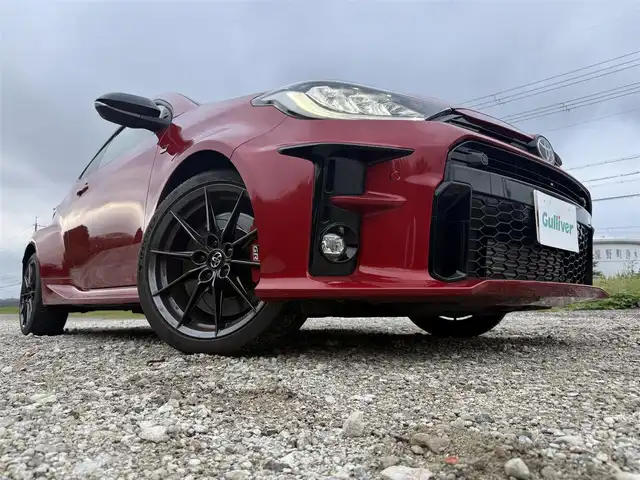 トヨタ ＧＲヤリス RZ ハイパフォーマンス 兵庫県 2023(令5)年 2.4万km エモーショナルレッドⅡ 純正ディスプレイオーディオ/ヘッドアップディスプレイ/バックカメラ/JBLサウンド/ドライブレコーダー/レーダークルコン/ブラインドスポットモニター/ステアリングヒーター/シートヒーター/黒ハーフレザーシート/純正18インチAW