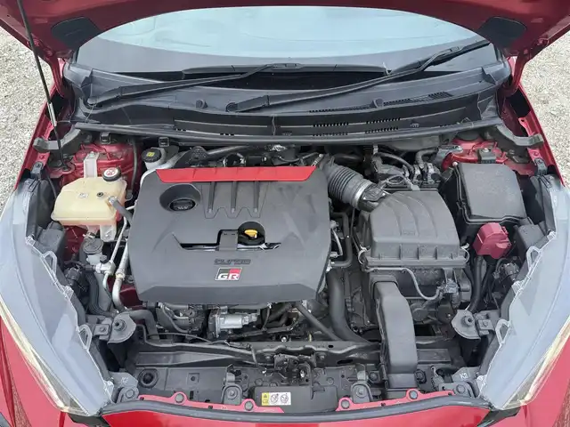 トヨタ ＧＲヤリス RZ ハイパフォーマンス 兵庫県 2023(令5)年 2.4万km エモーショナルレッドⅡ 純正ディスプレイオーディオ/ヘッドアップディスプレイ/バックカメラ/JBLサウンド/ドライブレコーダー/レーダークルコン/ブラインドスポットモニター/ステアリングヒーター/シートヒーター/黒ハーフレザーシート/純正18インチAW