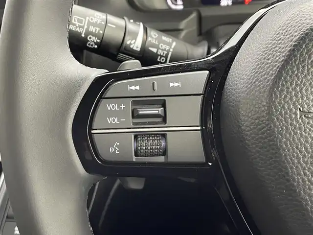 ホンダ ステップワゴン スパーダ 道央・札幌 2023(令5)年 0.4万km クリスタルブラックパール ・ワンオーナー/・寒冷地仕様/・４WD/・DOPギャザーズナビ（LXM-232VFEi）/　CD/DVD/BT/SD/USB/フルセグTV/・ステアリングスイッチ/・バックカメラ/・ビルトインETC/・ホンダセンシング/　CMBS/LKAS/BSM/PKSB/　標識認識/先行車発進告知/・クリアランスソナー/・横滑り防止装置/・アイドリングストップ/・ECON/・ブレーキホールド/・パドルシフト/・パワーバックドア/・両側パワースライドドア/・オートマチックハイビーム/・オートライト/・ヘッドランプレベライザー/・LEDヘッドランプ＆フォグランプ/・ドアミラーウィンカー/・ミラーヒーター/・ハーフレザーシート/・D+N席シートヒーター/・シートバックテーブル/・２列目格納式サンシェード/・純正１６インチAW/・純正フロアマット/・純正ドアバイザー/・プッシュスタート/・スマートキー