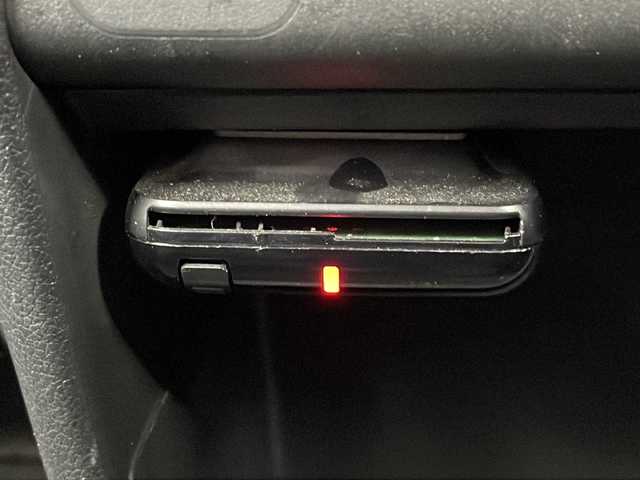 ホンダ Ｎ ＢＯＸ カスタム G Aパッケージ 新潟県 2014(平26)年 10.4万km スマートブラック 4WD/社外ナビ：VXM-145VSi/（BT/DTV/FM/AM/ワンセグ）/バックカメラ/オートライト/アイドリングストップ/ウィンカーミラー/片側パワースライドドア/プッシュスタート/ETC/純正14インチAW/ステアリングスイッチ