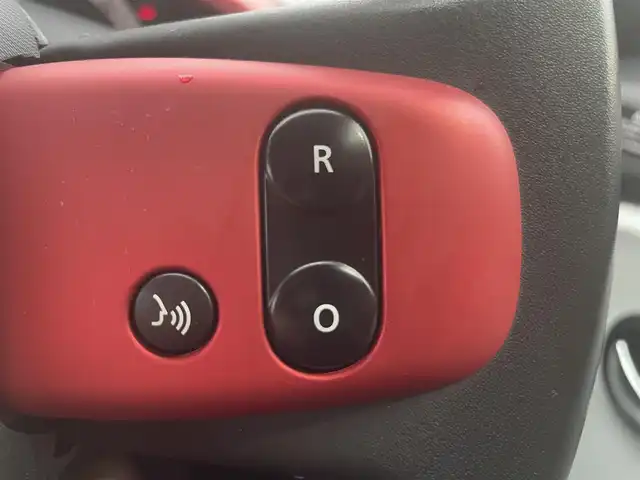 ルノー トゥインゴ インテンス 栃木県 2018(平30)年 1万km 赤 ワンオーナー/アルパインナビ/フルセグTV/Bluetooth/ETC/クルーズコントロール/オートライト/バックソナー