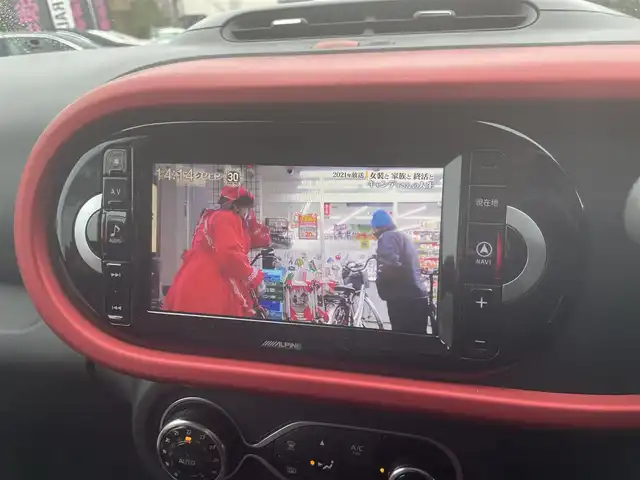 ルノー トゥインゴ インテンス 栃木県 2018(平30)年 1万km 赤 ワンオーナー/アルパインナビ/フルセグTV/Bluetooth/ETC/クルーズコントロール/オートライト/バックソナー