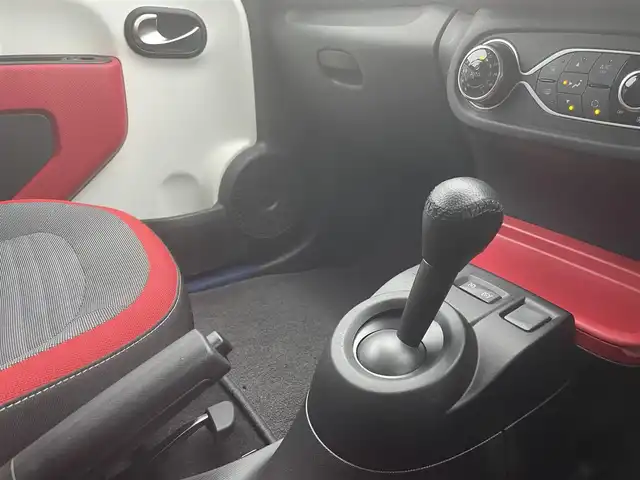 ルノー トゥインゴ インテンス 栃木県 2018(平30)年 1万km 赤 ワンオーナー/アルパインナビ/フルセグTV/Bluetooth/ETC/クルーズコントロール/オートライト/バックソナー