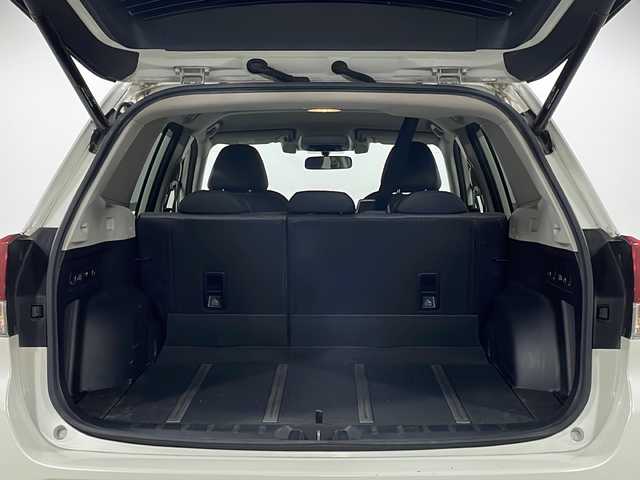 スバル フォレスター X－ブレイク 広島県 2018(平30)年 4.1万km クリスタルホワイトP 純正8型ナビ/X-MODE（ヒルディセントコントロール付）/パワーバックドア/パワーシート（運転席ポジションメモリー付）/シートヒーター（前席/後席）/ステアリングヒーター/サイド/バックカメラ/アイサイト/・プリクラッシュブレーキ/・レーンキープアシスト/・レーダークルーズコントロール/・誤発進抑制機能/LEDヘッドランプ/純正17インチAW/電動パーキングブレーキ/オートブレーキホールド/パドルシフト/ETC