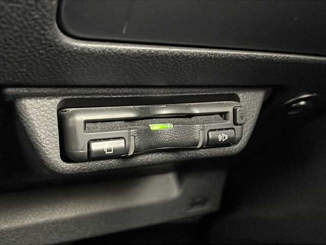 スバル レヴォーグ 1．8GT－H EX 愛知県 2020(令2)年 4.6万km クリスタルホワイトP 禁煙車/純正ナビ/(AM/FM/AUX/BT/ipone/ipod/USB/フルセグ)/革巻きステアリング/ステアリングスイッチ/追従型クルーズコントロール/バック(フロント/サイド)カメラ/ETC/パワーバックドア/シートヒーター/コーナーセンサー/電動格納ウィンカーミラー/モード切替/レーンキープアシスト/衝突軽減システム/横滑り防止装置/LEDヘッドライト/オートライト/フォグランプ/ライト付きバニティーミラー/純正ドアバイザー/純正フロアマット