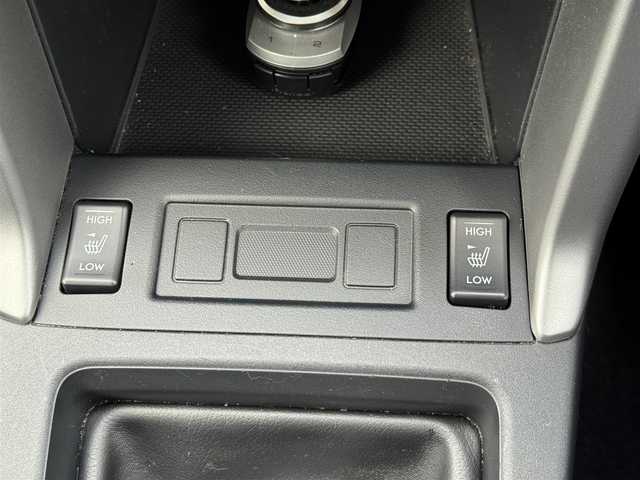 スバル フォレスター 2．0i－L 愛媛県 2015(平27)年 13.9万km ダークグレーメタリック ６速ＭＴ　ワンオーナー　禁煙車　シートヒーター　カロッツェリアナビ　フルセグＴＶ　Ｂｌｕｅｔｏｏｔｈ　バックカメラ　ＥＴＣ　クルーズコントロール