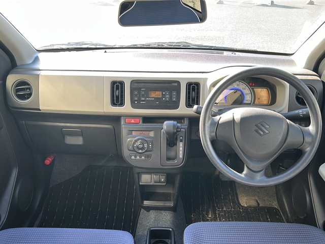 スズキ アルト S 愛知県 2021(令3)年 1.3万km シルキーシルバーメタリック 登録時走行距離12303キロ/純正オーディオ/純正フロアマット/純正ドアバイザー/パーキングアシスト/アイドリングストップ/シートヒーター/レーンキープアシスト/オートライト/リモコンキー/取扱説明書