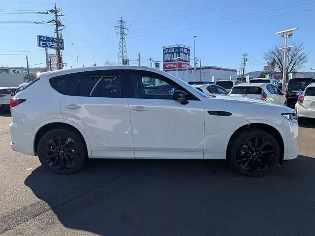 マツダ ＣＸ－６０ XD HV エクスクルーシブスポーツ 福井県 2023(令5)年 2.3万km ロジウムホワイトプレミアムメタリック 純正ナビ/・フルセグ/・Bluetooth/・Apple CarPlay対応/スマートブレーキサポート/・前後誤発信抑制/・標識認識機能/・レーンキープアシスト/全方位モニター/パノラマサンルーフ/パワーバックドア/前席パワーシート/前席エアーシート/全席シートヒーター/ステアリングリモコン/置くだけ充電/オートリトラミラー/電子制御パーキング/ブラインドスポットモニター/純正20インチアルミ/LEDヘッドライト/黒レザーシート/社外前後ドライブレコーダー/USB・HDMI端子/レーダークルーズコントロール