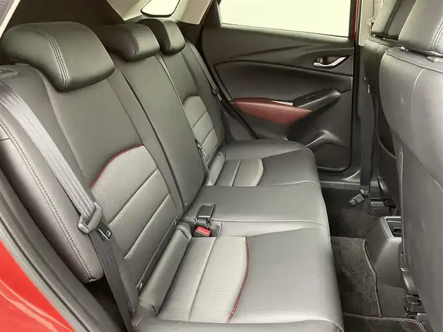マツダ ＣＸ－３ XD ツーリング 福岡県 2015(平27)年 5.2万km ソウルレッドプレミアムメタリック メーカーナビ（ＢＴ，フルセグＴＶ）　/バックカメラ　/ＥＴＣ　/ＨＵＤ　/ＡＣＣ　/コーナーセンサー　/衝突被害軽減ブレーキ　/レーンキープ　/ＢＳＭ　/アイドリングストップ　/ＭＴモード付き　/純正１８インチＡＷ　/ＬＥＤ