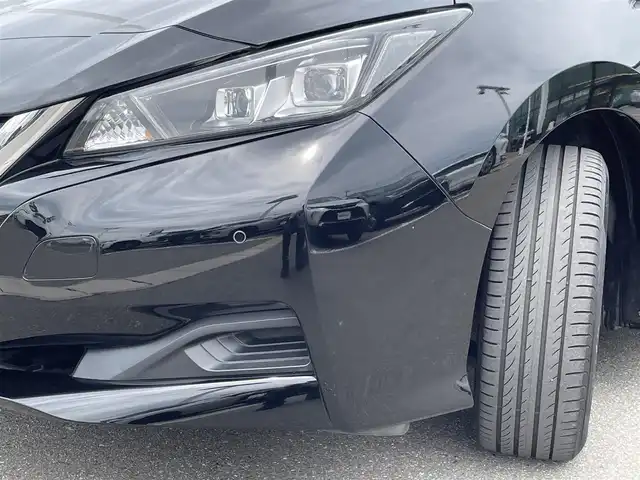 日産 リーフ X 佐賀県 2019(令1)年 8.1万km スーパーブラック 純正SDナビ(フルセグTV/CD/DVD/BT)/アラウンドビューモニター/プロパイロット/クリアランスソナー/シートヒーター/ステアリングヒーター/ブラインドスポットモニター/デジタルインナーミラー/ETC/純正LEDヘッドライト/純正フロアマット/純正16インチアルミホイール