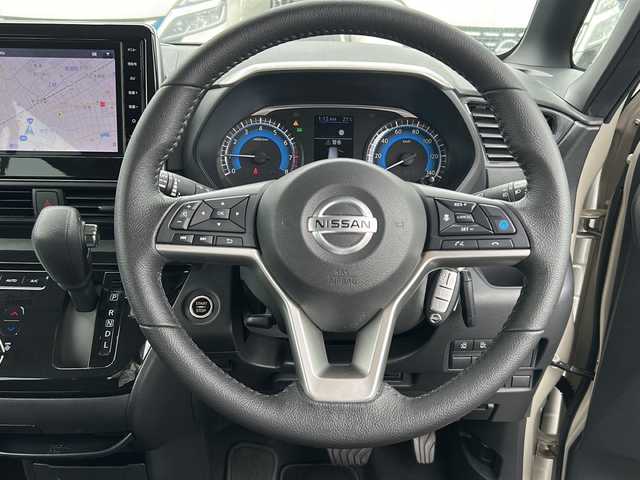 日産 ルークス HWS Gターボ アーバンクロム プロパイロットED 千葉県 2022(令4)年 2万km フローズンバニラパール 9型ナビMM222D-L 全方位カメラ プロパイロット ドラレコ スマートルームミラー 両側電動スライド ハンズフリーオートスライドドア USB ETC AUTOHOLD ソナー フローズンバニラ色