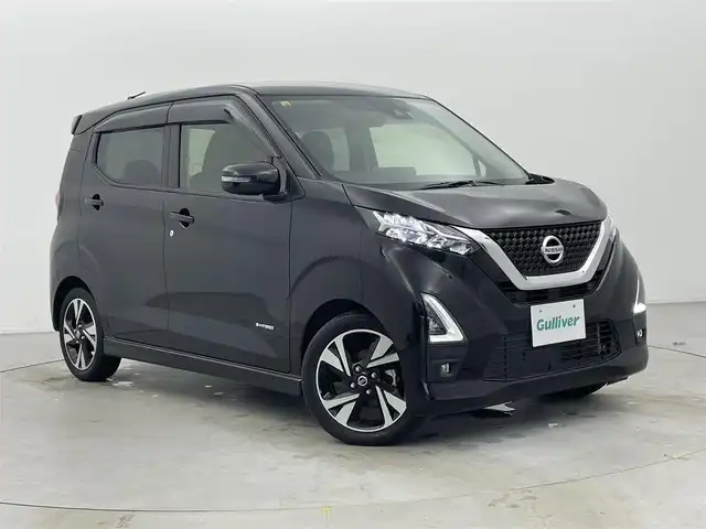 日産 デイズ ハイウェイスターG ターボ 富山県 2020(令2)年 3.8万km ブラック 純正9インチナビ/フルセグTV/Bluetooth/DVD/アラウンドビューモニター/ETC2.0/純正ドラレコ /レザーシートカバー/前後コーナーセンサー/エマージェンシーブレーキ/LEDヘッドライト/オートライト /アイドリングストップ