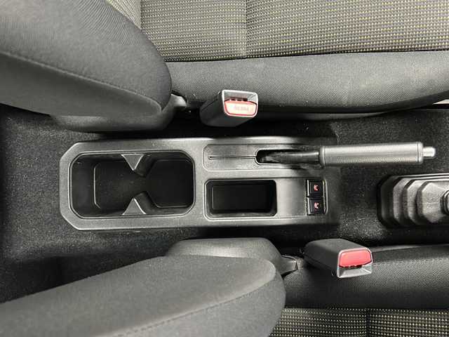 スズキ ジムニー XC 宮城県 2021(令3)年 1.7万km ブルーイッシュブラックパール3 ワンオーナー/デュアルセンサーブレーキサポート/スズキセーフティサポート	/・車線逸脱抑制制御機能	/・車線逸脱警報機能	/・横滑り防止装置	/・ハイビームアシスト	/クルーズコントロール/前席シートヒーター/ビルトインETC/革巻ステアリング/プッシュスタート/スマートキー/LEDヘッドライト/フォグランプ/ヘッドライトウォッシャー/純正16inAW/純正フロアマット/ドアバイザー