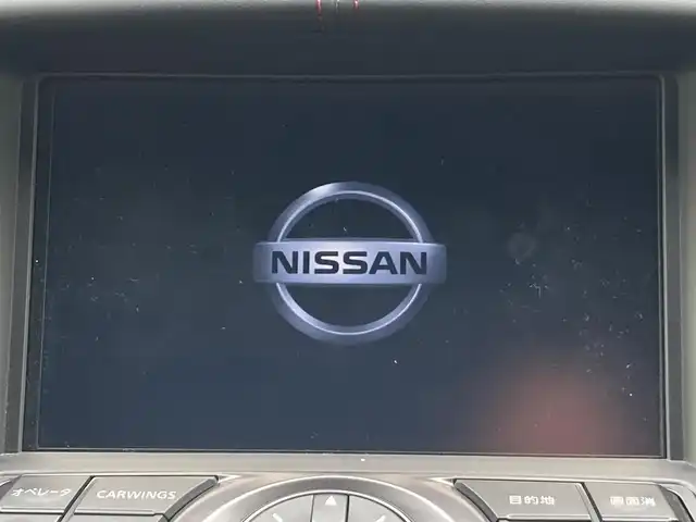 日産 フェアレディ Ｚ ニスモ 静岡県 2016(平28)年 4.5万km ブリリアントホワイトパール 純正メーカーHDDナビ/　AM FM CD DVD Bluetooth AUX/ビルトインETC/バックモニター/前方ドライブレコーダー/３連サブメーター/HIDオートヘッドライト/NISMO専用スポーツマフラー/純正19インチアルミホイール/パドルシフト/スマートキー&プッシュスタート/フルセグTV/BOSEプレミアムサウンドシステム/RECAROハーフレザーシート