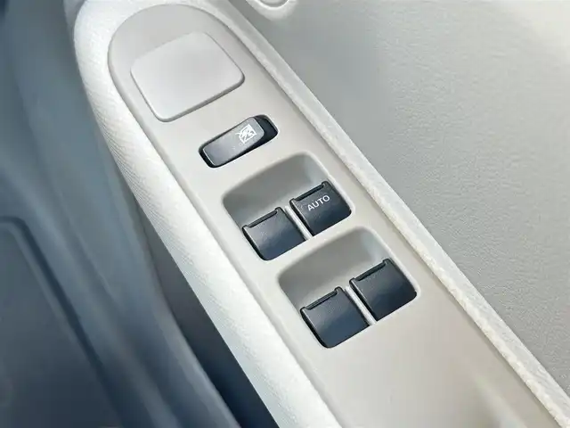 スズキ ラパン G 群馬県 2021(令3)年 0.6万km フォーンベージュM 社外ナビ/　AM/FM/BT/TV/AUX/CD/SD/USB/衝突軽減ブレーキ/レーンキープアシスト/コーナーセンサー/横滑り防止機能/アイドリングストップ/前方ドライブレコーダー/AUTOライト/運転席側シートヒーター/純正フロアマット/純正ドアバイザー/プッシュスタート/保証書/取扱説明書/スペアキー1