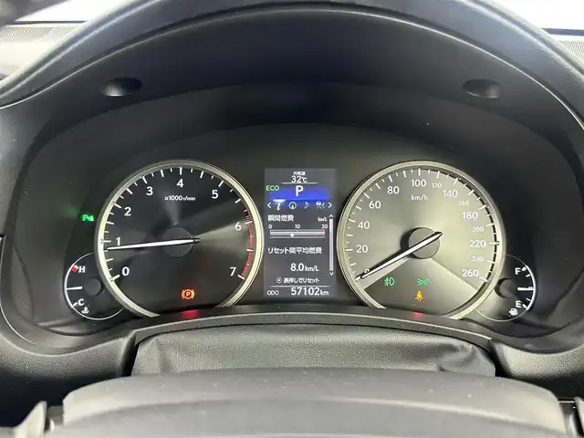レクサス ＮＸ 200t Iパッケージ 愛知県 2015(平27)年 5.8万km レッドマイカクリスタルシャイン ・純正ナビ/・Bluetooth/・バックカメラ　/・フルセグTV/・レクサスセーフティセンス/・衝突被害軽減システム/・クルーズコントロール/・コーナーセンサー/・横滑り防止装置/・オートライト/・三眼LEDヘッドライト/・LEDフォグランプ/・ステアリングヒーター/・シートヒーター/・シートメモリー/・パワーシート/・パワーバックドア/・ETC/・純正AW/・純正フロアマット/・プッシュスタート/・スマートキー