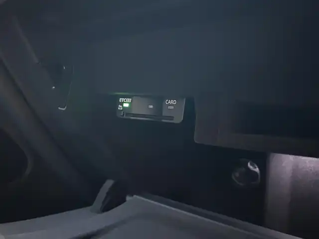 アウディ Ａ８ 55TFSIクワトロ 茨城県 2022(令4)年 0.9万km デイトナグレーパールエフェクト ワンオーナー/ブラックスタイリングパッケージ/コンフォートパッケージ/Slineスタイリングパッケージ/BANG＆OLUFSENサウンド/パノラマSR/MMIナビ/フルセグTV/360°カメラ/ETC/前後ドラレコ/黒革シート/バーチャルコクピット/マトリックスLED/純正20インチAW/パワーシート/シートヒーター/ベンチレーション/パワーバックドア
