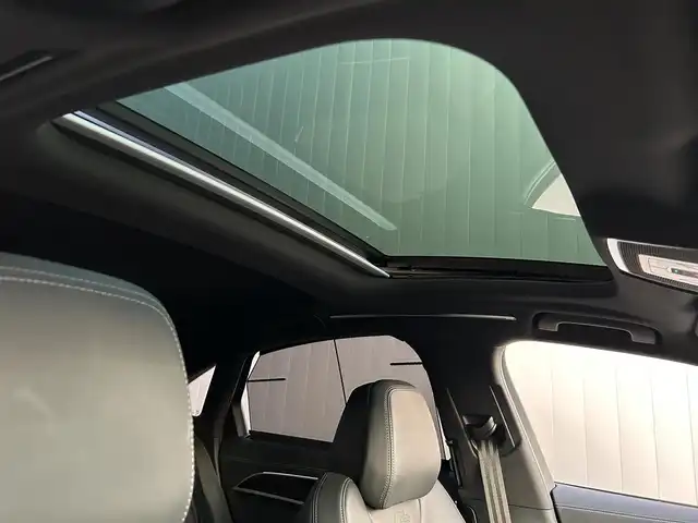 アウディ Ａ８ 55TFSIクワトロ 茨城県 2022(令4)年 0.9万km デイトナグレーパールエフェクト ワンオーナー/ブラックスタイリングパッケージ/コンフォートパッケージ/Slineスタイリングパッケージ/BANG＆OLUFSENサウンド/パノラマSR/MMIナビ/フルセグTV/360°カメラ/ETC/前後ドラレコ/黒革シート/バーチャルコクピット/マトリックスLED/純正20インチAW/パワーシート/シートヒーター/ベンチレーション/パワーバックドア
