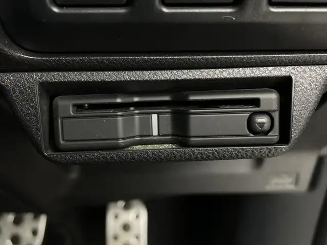 スバル フォレスター スポーツ 新潟県 2021(令3)年 3.6万km クリスタルホワイトP アイサイトセーフティプラス/禁煙車/純正9インチメモリナビ/　　CD/DVD/AM/FM/BT/SD/applecarplay/バック/サイド/フロントモニター/パワーバックドア/全車速追従機能付クルーズコントロール/LEDオートライト/ステアリング連動ヘッドライト/ハーフレザーシート/前席シートヒーター/前席パワーシート/運転席メモリシート/純正17インチアルミホイール付/ステアリングスイッチ/電動パーキングブレーキ/オートブレーキホールド/ハンドルヒーター/ブラインドスポットモニター/アイドリングストップ/デジタルインナーミラー/ドライブレコーダー/スペアキー/スマートキー/ETC