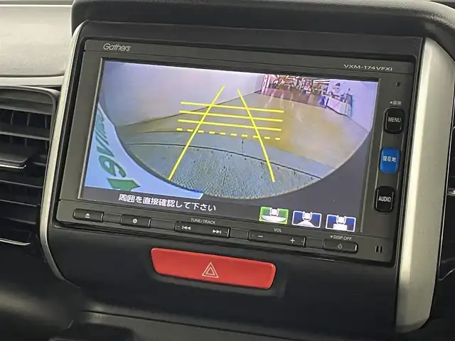 ホンダ Ｎ ＢＯＸ カスタム SSブラックSパッケージ 道央・札幌 2017(平29)年 4.9万km ブリティッシュグリーンP ・４WD/・寒冷地仕様/・純正メモリナビ/　BT／USB／CD／DVD／SD／iPod／AUX／フルセグ/・純正ビルトインETC/・社外前後ドライブレコーダー/・バックカメラ/・衝突軽減ブレーキ/・シティブレーキアクティブシステム/・横滑り防止/・両側パワースライドドア/・前席シートヒーター/・純正サマー14インチAW/・純正フロアマット/・ベンチシート/・オートライト/・プッシュスタート/・スマートキー