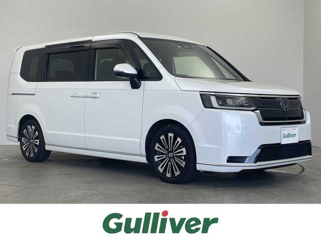 ホンダ ステップワゴン スパーダ eHEV プレミアムライン 埼玉県 2022(令4)年 3.7万km プラチナホワイトパール 純正１１．４インチナビ/フリップダウンモニター/マルチビューカメラ/アダプティブクルーズコントロール/ＢＳＭ/ビルトインＥＴＣ/前後ドライブレコーダー/シートヒーター/ホンダセンシング/電動リアゲート