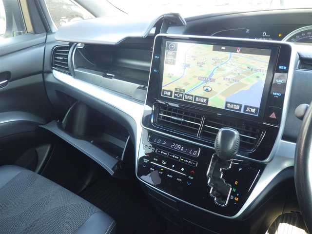 トヨタ エスティマ アエラス プレミアム 千葉県 2017(平29)年 6.8万km ホワイトパールクリスタルシャイン Toyota Safety Sense/・プリクラッシュセーフティ/・レーンディパーチャーアラート/・オートハイビーム/クルーズコントロール/両側パワースライドドア/運転席パワーシート/ハーフレザーシート/セカンドシートオットマン/純正SDナビ/地デジTV/【DVD/CD再生機能　Bluetooth接続】/バックカメラ/フリップダウンモニター/革巻きステアリング/ステアリングスイッチ/ETC/LEDヘッドライト/ウインカーミラー/純正18インチアルミホイル/スマートキー