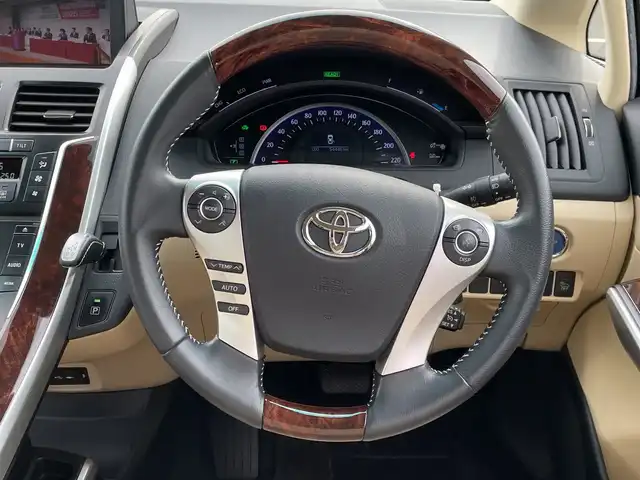 トヨタ ＳＡＩ G 千葉県 2016(平28)年 5.5万km ホワイトパールクリスタルシャイン 純正メモリナビ/(フルセグTV/CD/DVD/BT/FM/AM)/バックカメラ/横滑り防止装置/ETC/アイドリングストップ/LEDヘッドライト/フォグランプ/オートライト/ウィンカーミラー/電動格納ミラー/純正16インチAW/プッシュスタート/スマートキー/フロアマット/取扱説明書/保証書