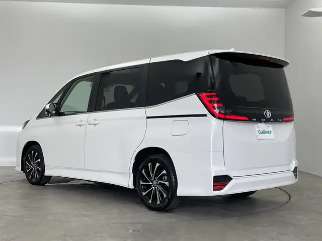 トヨタ ノア S－Z 埼玉県 2025(令7)年 0.1千km ホワイトパールクリスタルシャイン 登録済未使用車　快適利便パッケージ　純正１０．５　インチディスプレイオーディオ　バックカメラ　ＤＶＤ再生　ビルトインＥＴＣ２．０　レーダークルーズコントロール　シートヒーター　ＨＤＭＩ　ＬＥＤライト