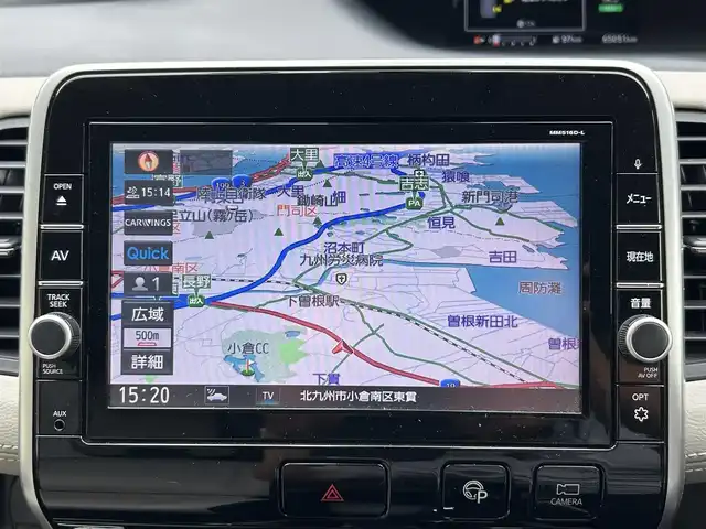日産 セレナ ライダー オーテック 30th 福岡県 2016(平28)年 6.5万km ダイヤモンドブラック 純正9インチメモリナビ【MM516D-L】/　（AM/FM/CD/DVD/Bluetooth/フルセグTV）/フロント/サイド/バックカメラ/アラウンドビューモニター/純正フリップダウンモニター/セーフティサポート/・プロパイロット/・エマージェンシーブレーキ/・踏み間違え衝突防止アシスト/・進入禁止標識検知/・車線逸脱警報/・ふらつき警報/インテリジェンスパーキング/レーダークルーズコントロール/オートライト/横滑り防止装置/アイドリングストップ/純正16インチアルミホイール/両側パワースライドドア/デジタルインナーミラー/白色レザーシート/純正フロアマット/ビルトインETC/COMTEC製360度ドライブレコーダー【HDR360GW】/後部座席サンシェード/ドアバイザー/電格ウインカーミラー/電源ソケット×1/ISOFIX/スペアキー×1/保証書/取扱説明書/ナビ取扱説明書