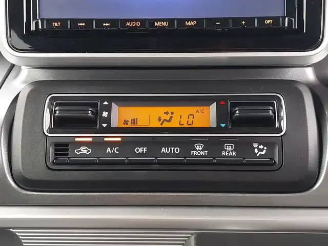 スズキ スペーシア ギア HYBRID XZ 東京都 2020(令2)年 1.9万km オフブルーメタリック/ガンメタリック2トーンルーフ 純正8インチナビ(CN-RZ853)/【FM/AM/SD/ipod/TV/USB/BT/MM】/全方位モニター/ビルトインETC/両側電動スライドドア/前後ドライブレコーダー/LEDヘッドライト/フォグランプ/衝突被害軽減ブレーキ/車線逸脱警報機能/パーキングソナー/横滑り防止装置/USBポート/HUD/ルーフレール/プッシュスタート/スマートキー/スペアキー