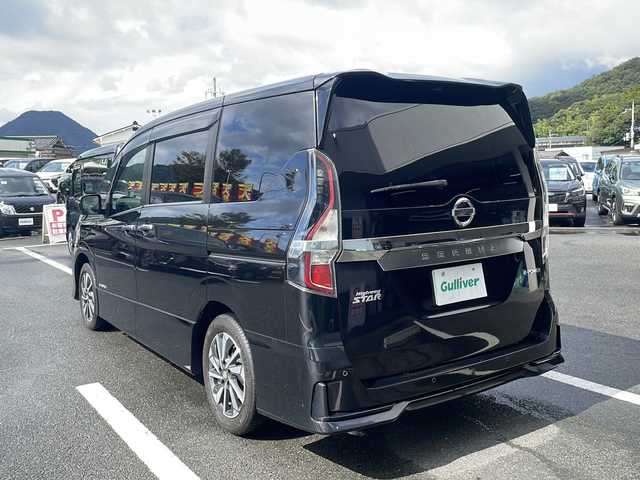 日産 セレナ e－パワー ハイウェイスター V 京都府 2021(令3)年 3.8万km ダイヤモンドブラック 純正１０インチナビ　フルセグ　ＤＶＤ再生　Ｂｌｕｅｔｏｏｔｈオーディオ　アラウンドビューモニター　後席１２．８インチモニター　プロパイロット　両側パワースライド　ＬＥＤヘッドライト　ＥＴＣ　禁煙車