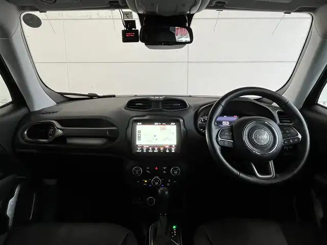 クライスラー・ジープ ジープ レネゲード リミテッド 山形県 2022(令4)年 1.7万km ガンＭⅡ 純正ナビ/フルセグTV/バックカメラ/アダプティブクルーズコントロール/レーンキープアシスト/ブラインドスポットモニター/レザーシート/シートヒーター/リアセンサー/前後ドライブレコーダー/純正ラバーマット