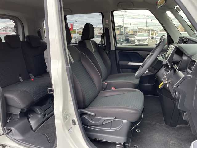 トヨタ ルーミー カスタムG 千葉県 2022(令4)年 2.9万km パールホワイトⅢ 純正メモリナビ/(TV/BT/CD/FM/AM)/衝突被害軽減システム/車線逸脱警報/バックカメラ/追従式クルーズコントロール/両側パワースライドドア/横滑り防止装置/ビルトインETC/アイドリングストップ/LEDヘッドライト/フォグランプ/オートライト/ウィンカーミラー/電動格納ミラー/純正14インチAW/シートヒーター/シートリフター/ブレーキホールド/電子制御パーキング/プッシュスタート/スマートキー/フロアマット/取扱説明書/保証書