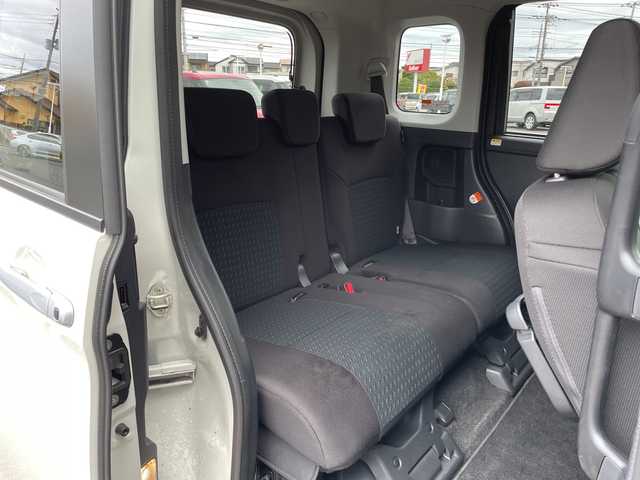 トヨタ ルーミー カスタムG 千葉県 2022(令4)年 2.9万km パールホワイトⅢ 純正メモリナビ/(TV/BT/CD/FM/AM)/衝突被害軽減システム/車線逸脱警報/バックカメラ/追従式クルーズコントロール/両側パワースライドドア/横滑り防止装置/ビルトインETC/アイドリングストップ/LEDヘッドライト/フォグランプ/オートライト/ウィンカーミラー/電動格納ミラー/純正14インチAW/シートヒーター/シートリフター/ブレーキホールド/電子制御パーキング/プッシュスタート/スマートキー/フロアマット/取扱説明書/保証書