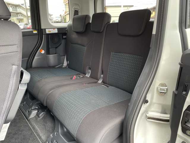 トヨタ ルーミー カスタムG 千葉県 2022(令4)年 2.9万km パールホワイトⅢ 純正メモリナビ/(TV/BT/CD/FM/AM)/衝突被害軽減システム/車線逸脱警報/バックカメラ/追従式クルーズコントロール/両側パワースライドドア/横滑り防止装置/ビルトインETC/アイドリングストップ/LEDヘッドライト/フォグランプ/オートライト/ウィンカーミラー/電動格納ミラー/純正14インチAW/シートヒーター/シートリフター/ブレーキホールド/電子制御パーキング/プッシュスタート/スマートキー/フロアマット/取扱説明書/保証書