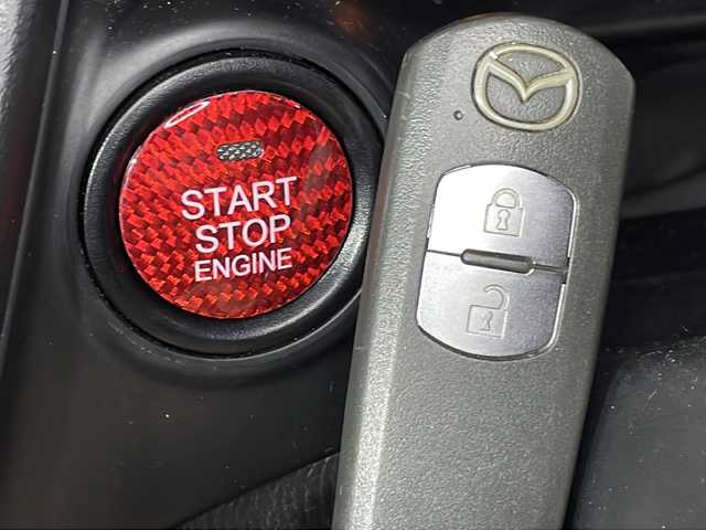 マツダ ＣＸ－３ 20S プロアクティブ 広島県 2018(平30)年 2.1万km マシーングレープレミアムM 純正ナビ/バックカメラ/衝突軽減ブレーキ/誤発進抑制機能/車線逸脱警報/ブラインドスポットモニター/オートハイビーム/リアパーキングセンサー/ヘッドアップディスプレイ/パドルシフト/LEDヘッドランプ/純正18インチAW/ステアリングスイッチ/ETC