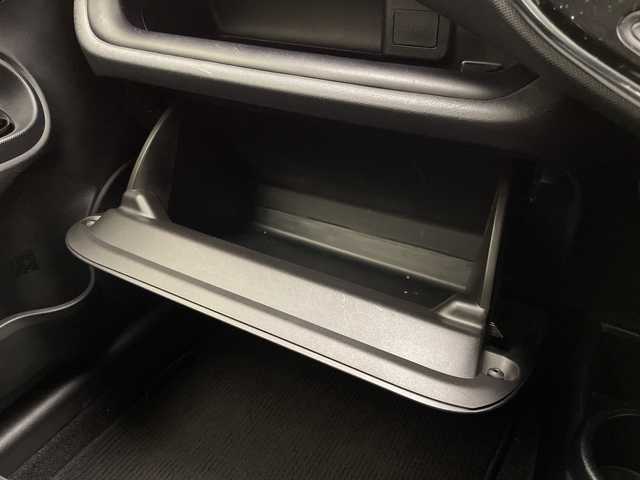 トヨタ アクア 宮崎県 2019(平31)年 4.4万km ダークブルーマイカ 純正メモリーナビ/　CD　BTオーディオ　ワンセグTV/バックカメラ/プリクラッシュセーフティ/クリアランスソナー/PKSB/先行車発信お知らせ/レーンディパーチャーアラート/オートマチックハイビーム/オートライト/ステアリングリモコン/前後ドライブレコーダー/ビルトインETC/純正フロアマット/電動格納ミラー/スマートキー