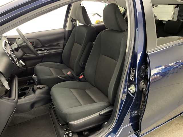 トヨタ アクア 宮崎県 2019(平31)年 4.4万km ダークブルーマイカ 純正メモリーナビ/　CD　BTオーディオ　ワンセグTV/バックカメラ/プリクラッシュセーフティ/クリアランスソナー/PKSB/先行車発信お知らせ/レーンディパーチャーアラート/オートマチックハイビーム/オートライト/ステアリングリモコン/前後ドライブレコーダー/ビルトインETC/純正フロアマット/電動格納ミラー/スマートキー