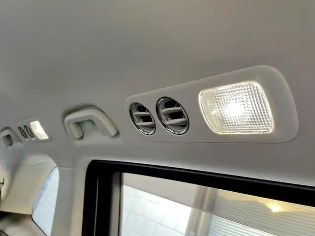 ホンダ オデッセイ アブソルート 三重県 2014(平26)年 10.4万km ホワイトオーキッドパール 【(株)IDOMが運営する【じしゃロン四日市店】の自社ローン対象車両になります。こちらは現金ご利用時の価格です。自社ローンご希望の方は別途その旨お申付け下さい。】/SDナビ(CD/DVD/BT/AM/FM)/アルミホイール　純正17インチAW/フルセグTV/両側パワスラ/クルーズコントロール/WAC/ETC /スペアキー/カーテンエアバッグ