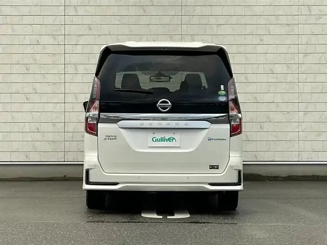 日産 セレナ