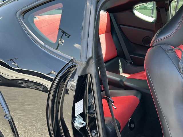 トヨタ ８６ GT リミテッド 岐阜県 2013(平25)年 7.7万km クリスタルブラックシリカ 純正ＳＤナビ　/フルセグ　/エアロフル　/クルコン　/ＨＫＳ２本出しマフラー　/オートライト　/ＳＤミュージックサーバー　/ドライブレコーダー/シートヒーターＤ＋Ｎ席　/フルフラットシート/オーバーフェンダー/HKS車高調/Bluetooth/純正フロアマット/プッシュスタート/スマートキー/ハーフレザー/カーテンエアバッグ/エアバッグシングル/ドアバイザー