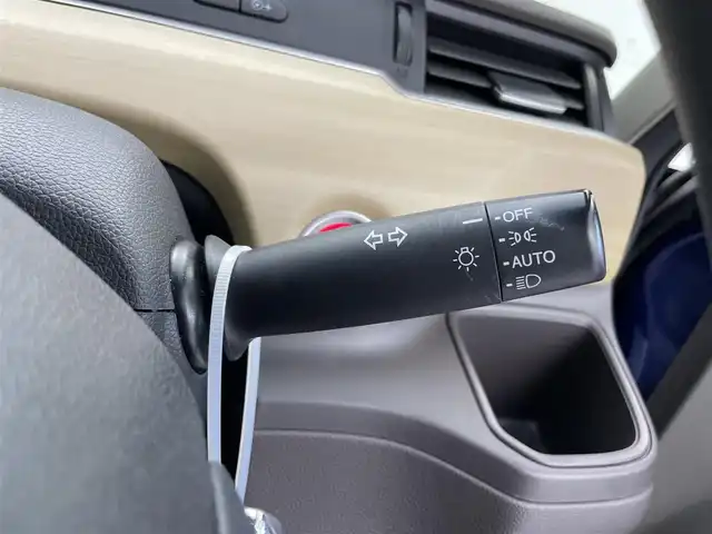 ホンダ フリード ハイブリット G ホンダセンシング 千葉県 2016(平28)年 7.5万km コバルトブルーパール ホンダセンシング/・アダクティブクルーズコントロール/・車線維持支援システム/・衝突軽減ブレーキ/・誤発進抑制機能/・歩行者事故低減ステアリング/・路外逸脱抑制機能/・先行車発進お知らせ機能/・標識認識機能/両側パワースライドドア/純正メモリナビ/・CD/Bluetooth/フルセグTV//  AppleCarPlay/AndroidAuto/FM/AM/バックカメラ/LEDオートヘッドライト/ビルトインETC/純正フロアマット/純正ドアバイザー/ステアリングスイッチ/プッシュスタート/スペアキー1本/取扱説明書/保障書/禁煙車