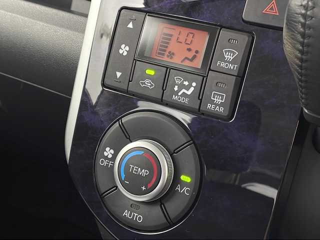 ダイハツ タント カスタム RS トップED SA Ⅲ 宮城県 2017(平29)年 5.4万km パールホワイトⅢ ワンオーナー/スマートアシストIII	/・衝突回避支援ブレーキ機能	/・車線逸脱警報機能	/・オートハイビーム/バックカメラ/純正8型ナビ　地図SD無/・SD.BT.USB.HDMI/フルセグTV/両側パワースライドア/運転席シートヒーター/合皮シート/ETC/LEDヘッドライト/LEDフォグランプ/プッシュスタート/スマートキー/横滑り防止装置/アイドリングストップ/ステアリングスイッチ/純正15inAW/純正フロアマット/ロールサンシェード