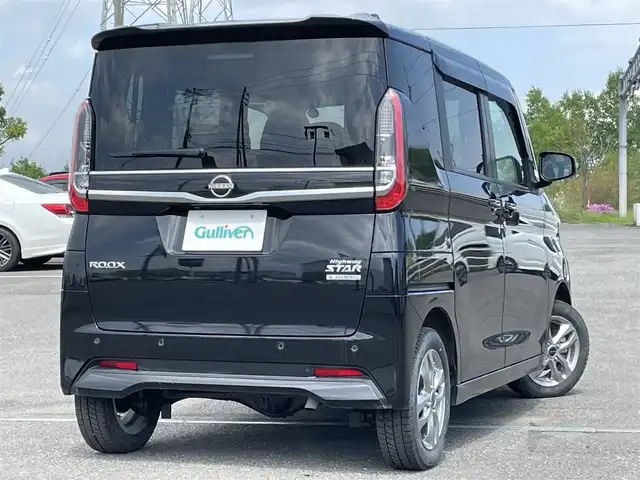 日産 ルークス ハイウェイスター Gターボ 道央・札幌 2023(令5)年 2.1万km ブラック ４WD/純正ディスプレイオーディオ/AM/FM/BT/エマージェンシーブレーキ/横滑り防止装置/レーンキープアシスト/クリアランスソナー/マルチアラウンドモニター/アイドリングストップ/両側パワースライドドア/前席シートヒーター/レザーシート/革巻きステアリング/ステアリングリモコン/ハンドルヒーター/プッシュスタート/スマートキー/LEDヘッドライト/オートライト/オートハイビーム/フォグランプ/ヘッドライトレベライザー/電動格納ミラー/ウィンカーミラー/純正フロアマット/ドアバイザー/スペアキー/純正エンジンスターター