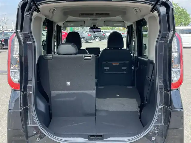 日産 ルークス ハイウェイスター Gターボ 道央・札幌 2023(令5)年 2.1万km ブラック ４WD/純正ディスプレイオーディオ/AM/FM/BT/エマージェンシーブレーキ/横滑り防止装置/レーンキープアシスト/クリアランスソナー/マルチアラウンドモニター/アイドリングストップ/両側パワースライドドア/前席シートヒーター/レザーシート/革巻きステアリング/ステアリングリモコン/ハンドルヒーター/プッシュスタート/スマートキー/LEDヘッドライト/オートライト/オートハイビーム/フォグランプ/ヘッドライトレベライザー/電動格納ミラー/ウィンカーミラー/純正フロアマット/ドアバイザー/スペアキー/純正エンジンスターター