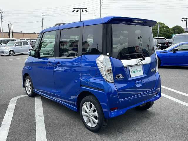 日産 デイズ ルークス ハイウェイスターX 岐阜県 2019(平31)年 2.2万km オーシャンブルーP 登録時走行距離21730km/純正ＳＤナビ　/全方位カメラ　/衝突軽減システム　/レーンキープアシスト　/横滑り防止装置　/アイドリングストップ　/前後コーナーセンサー　/ＬＥＤヘッドライト　/オートライト　/オートハイビーム　/片側パワースライド/プッシュスタート/スマートキー/純正14インチアルミホイール/純正フロアマット