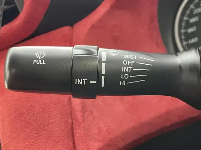 トヨタ ８６ GT 愛知県 2018(平30)年 3.4万km クリスタルホワイトパール 社外7インチSDナビ/（CD/DVD/BT/フルセグTV）/バックカメラ/ステアリングスイッチ/パドルシフト/クルーズコントロール/ETC2.0/USB端子/LEDヘッドライト/純正17インチアルミホイール/オートライト/ドライブレコーダー/社外シフトレバー/社外シートカバー/社外内装パネル張り/社外レーダー