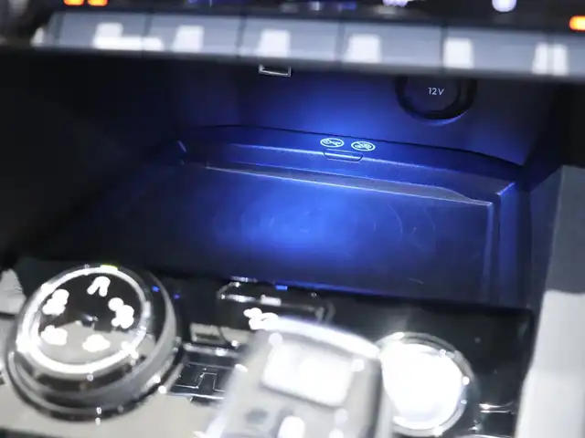 プジョー ３００８ GTライン ブルー HDi 静岡県 2020(令2)年 4.7万km アマゾナイトグレー サンルーフ/CarPlay/バックカメラ/ハーフレザー /シートヒーター　/マッサージ機能付き　/ランバーサポート/アイドリングストップ/クルーズコントロール/プッシュスタート/ETC/電動リアゲート/コーナーセンサー　/グリップコントロール　/ワイヤレス充電/ドラレコ前後/アンビエントライト　/保証書、取説、スペアキー
