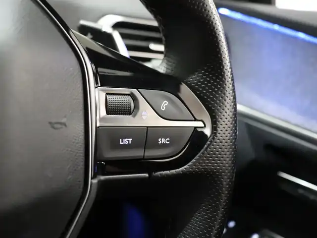 プジョー ３００８ GTライン ブルー HDi 静岡県 2020(令2)年 4.7万km アマゾナイトグレー サンルーフ/CarPlay/バックカメラ/ハーフレザー /シートヒーター　/マッサージ機能付き　/ランバーサポート/アイドリングストップ/クルーズコントロール/プッシュスタート/ETC/電動リアゲート/コーナーセンサー　/グリップコントロール　/ワイヤレス充電/ドラレコ前後/アンビエントライト　/保証書、取説、スペアキー